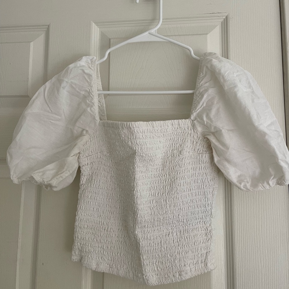 White Puff Sleeve Top